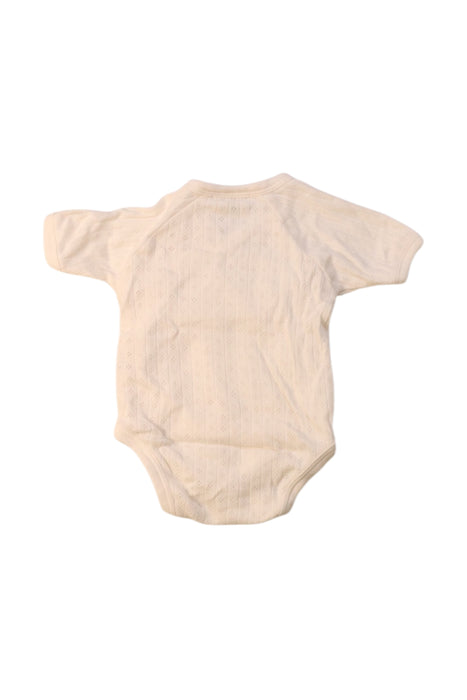A Ivory Short Sleeve Bodysuits from Nature Baby in size Newborn for neutral. (Back View)