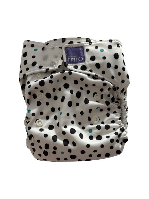 A White Cloth Diapers from Bambino Mio in size 6-12M for neutral. (Front View)