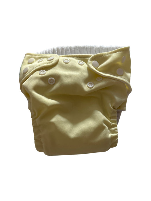 A Yellow Cloth Diapers from Charlie Banana in size O/S for neutral. (Front View)