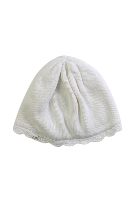 A White Beanies from Toshi in size 0-3M for girl. (Back View)