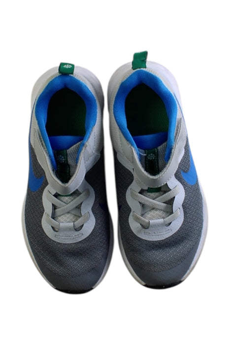 A Blue Sneakers from Nike in size 5T for boy. (Back View)