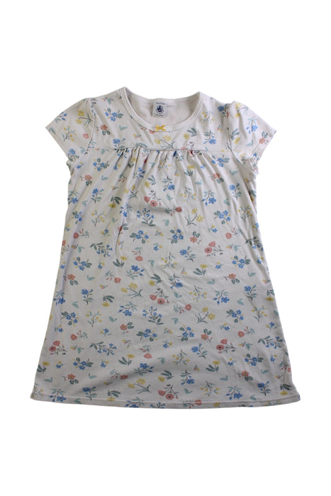 A Multicolour Short Sleeve Dresses from Petit Bateau in size 6T for girl. (Front View)