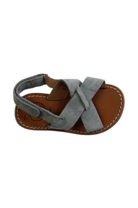 A Grey Sandals from Pom d’Api in size 12-18M for boy. (Front View)