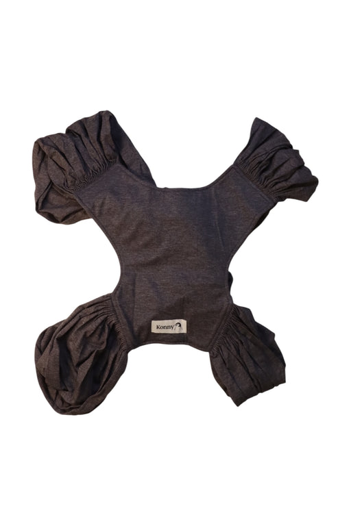 A Grey Baby Carriers from Konny in size O/S for neutral. (Front View)
