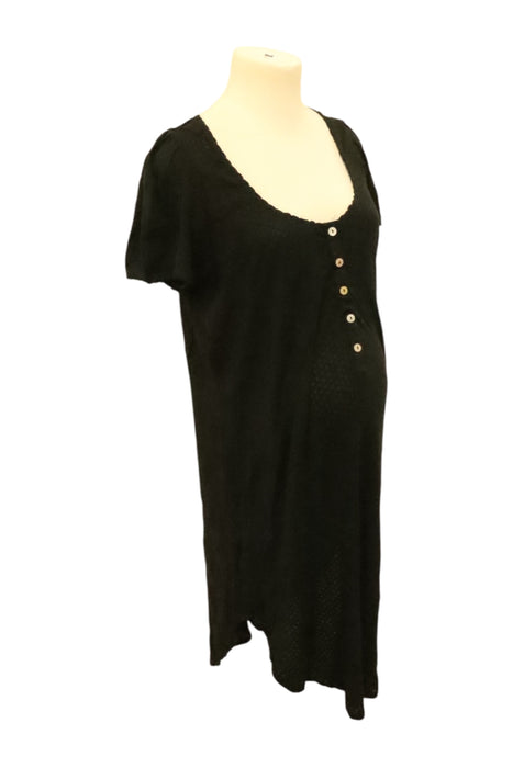 A Black Short Sleeve Dresses from Hatch in size Maternity-L for maternity. (Front View)
