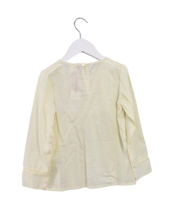A Ivory Long Sleeve Tops from Juliet & the Band in size 6T for girl. (Back View)