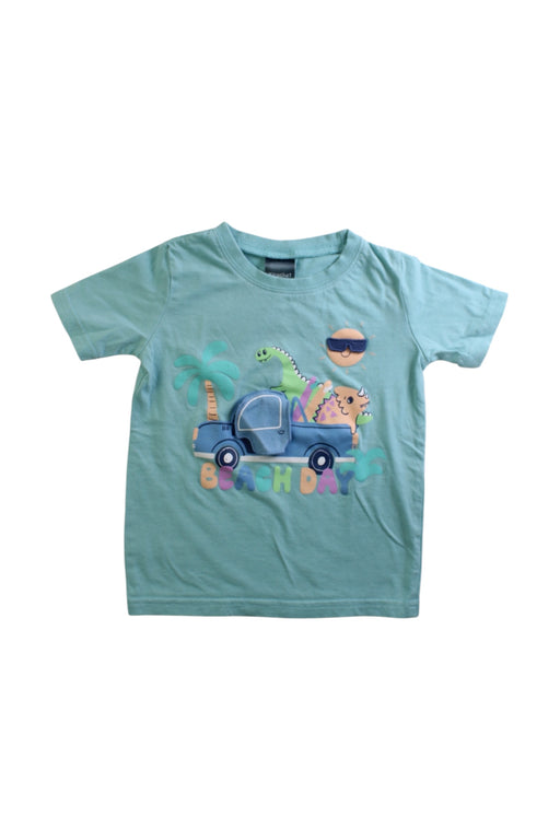 A Green Short Sleeve T Shirts from Ricochet in size 3T for boy. (Front View)