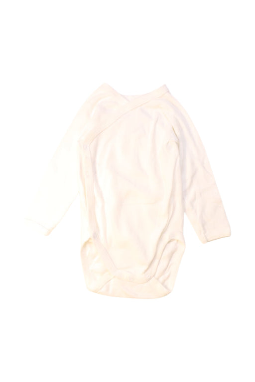 A White Long Sleeve Bodysuits from Petit Bateau in size 3-6M for neutral. (Front View)