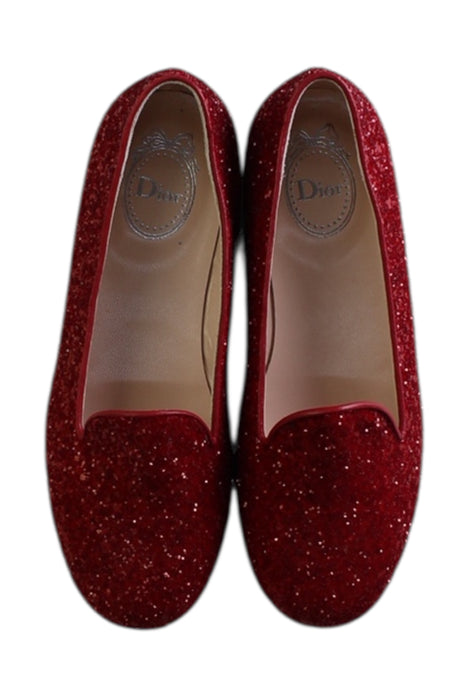 A Red Flats from Dior in size 7Y for girl. (Back View)