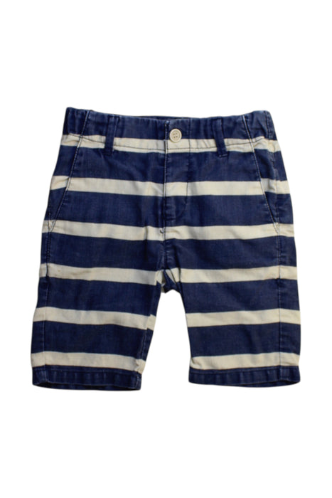A Navy Shorts from Mayoral in size 3T for boy. (Front View)