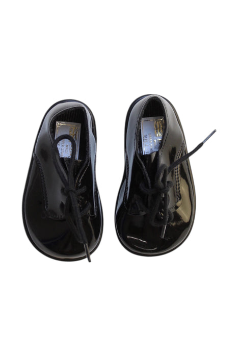 A Black Dress Shoes from Baypods in size 6-12M for boy. (Back View)