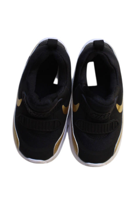 A Black Sneakers from Nike in size 18-24M for boy. (Back View)