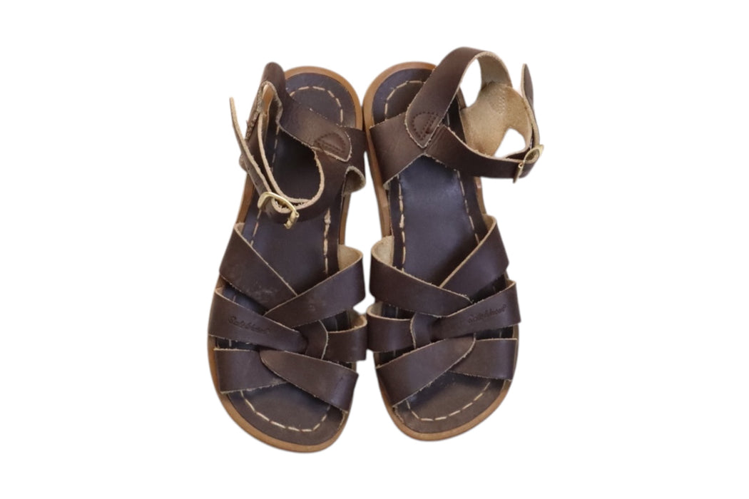A Brown Sandals from Salt-Water in size 6T for girl. (Back View)