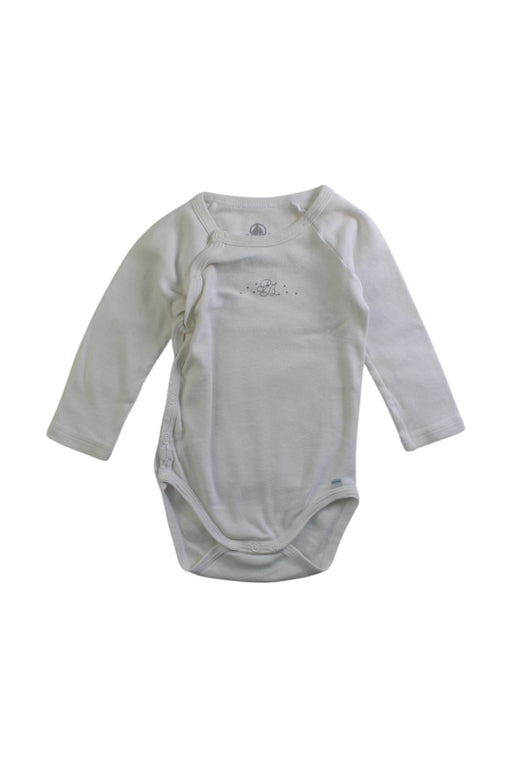 A Ivory Long Sleeve Bodysuits from Petit Bateau in size 3-6M for neutral. (Front View)