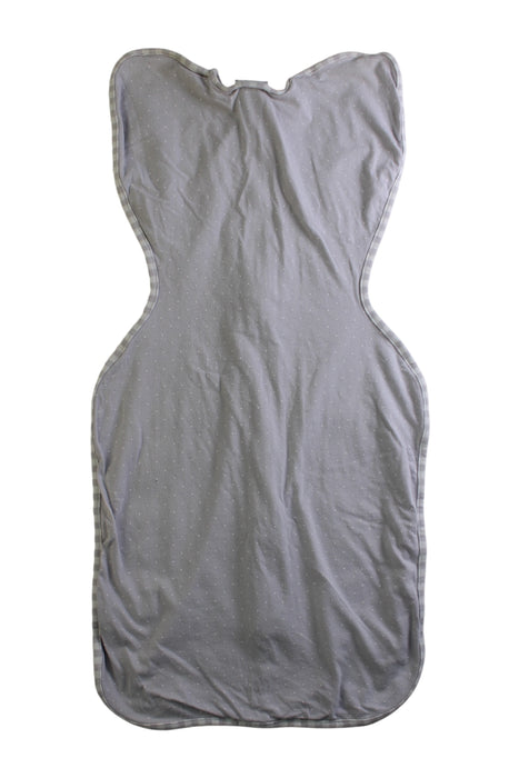 A Grey Swaddles from Love To Dream in size 3-6M for neutral. (Back View)