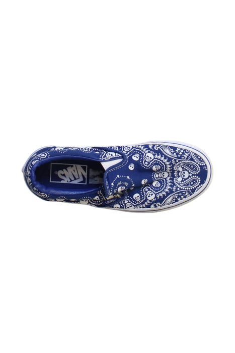 A Blue Slip Ons from Vans in size 11Y for boy. (Front View)