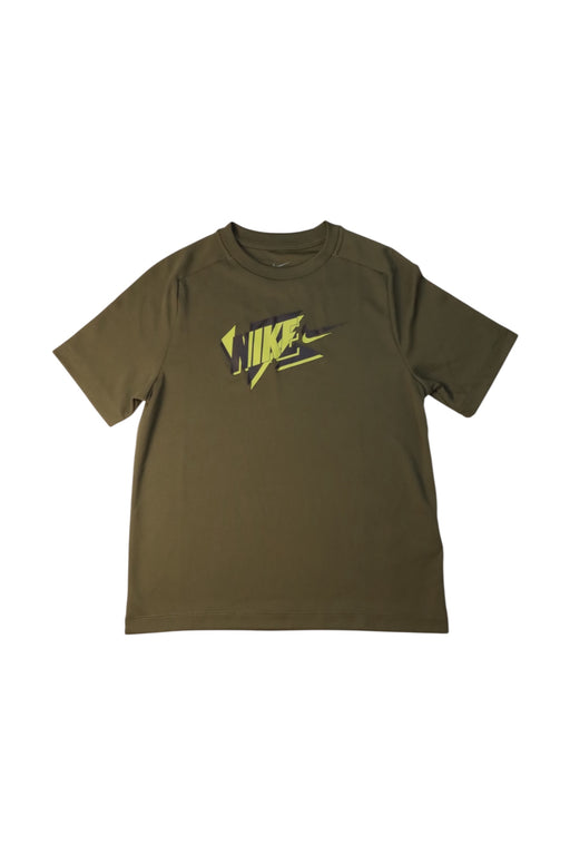 A Green Short Sleeve T Shirts from Nike in size 12Y for neutral. (Front View)