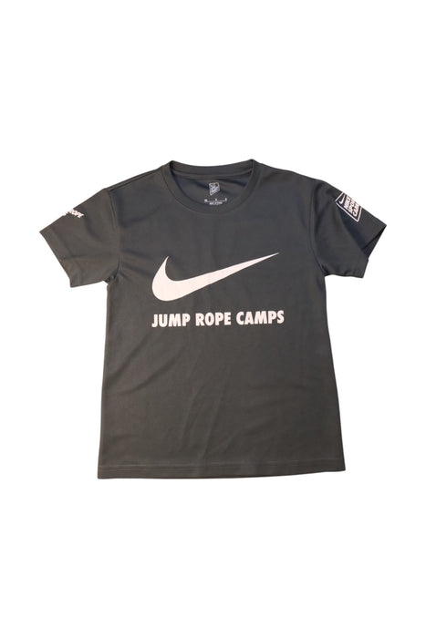 A Grey Short Sleeve T Shirts from Nike in size 5T for girl. (Front View)
