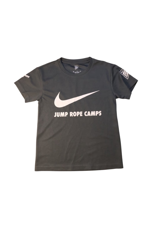 A Grey Short Sleeve T Shirts from Nike in size 5T for girl. (Front View)