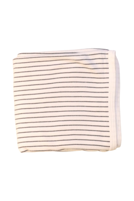 A White Blankets from Mori in size O/S for neutral. (Back View)