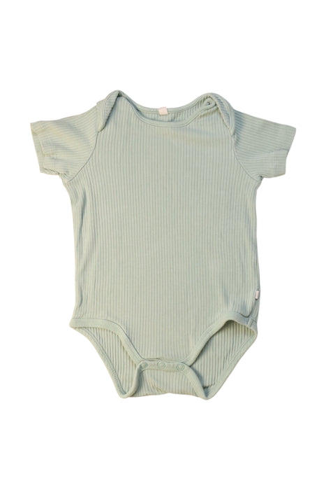 A Green Short Sleeve Bodysuits from Mori in size 12-18M for girl. (Front View)
