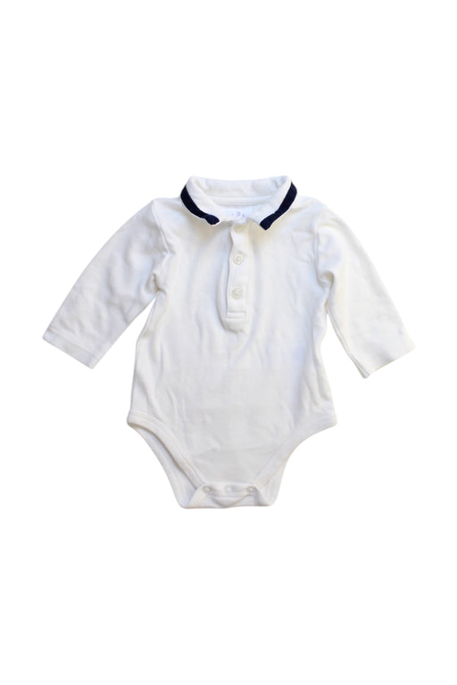A White Long Sleeve Bodysuits from Rachel Riley in size 3-6M for boy. (Front View)