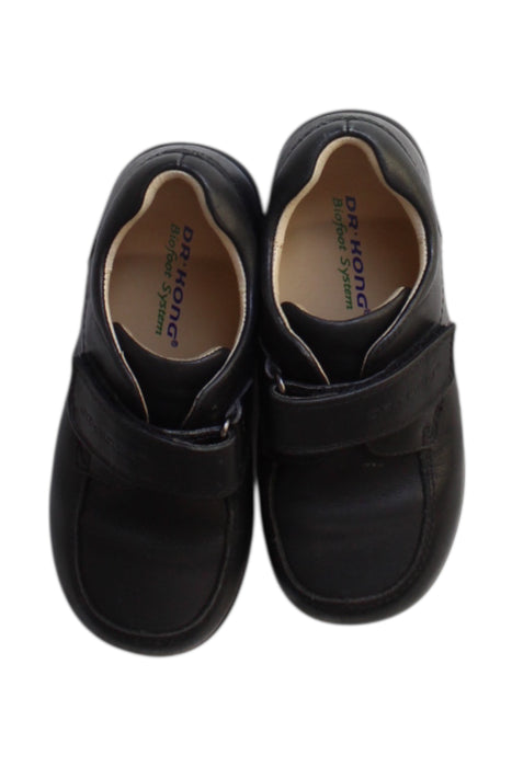 A Black Dress Shoes from Dr. Kong in size 4T for neutral. (Back View)