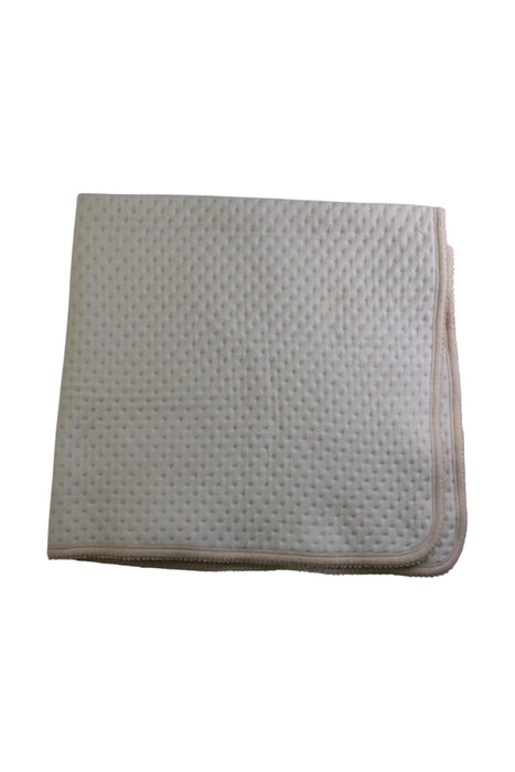 A White Blankets from Babymio in size O/S for neutral. (Back View)