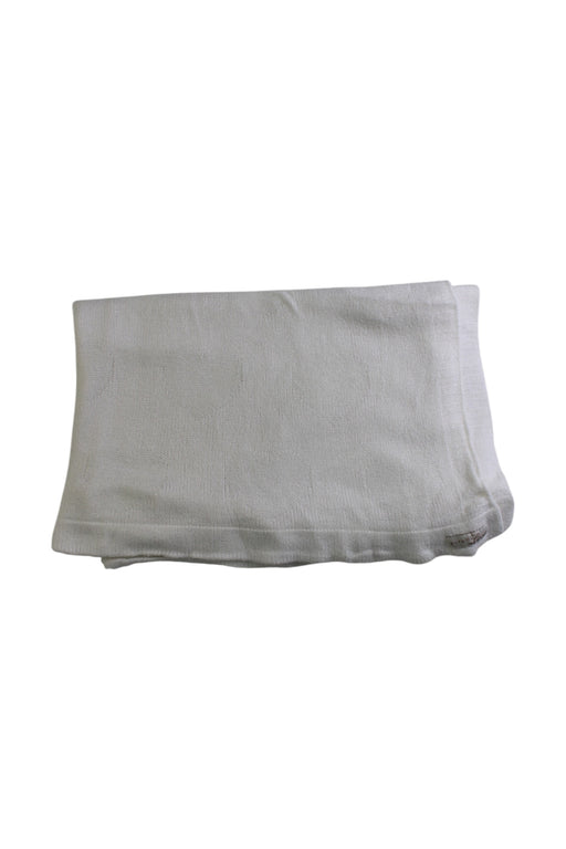 A White Blankets from Pure Love in size O/S for neutral. (Front View)