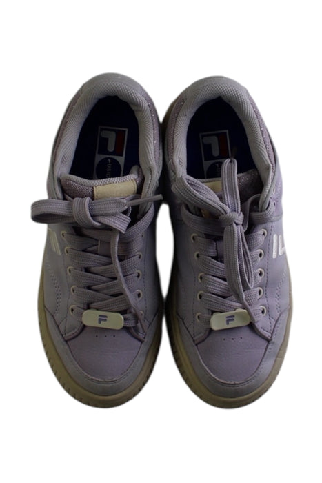A Purple Sneakers from Fila in size 11Y for girl. (Back View)