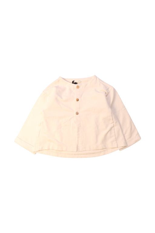 A White Capes & Ponchos from 1 + in the family in size 18-24M for girl. (Front View)