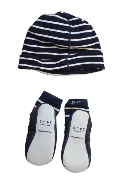 A Navy Beanies from Polarn O. Pyret in size 3T for neutral. (Back View)