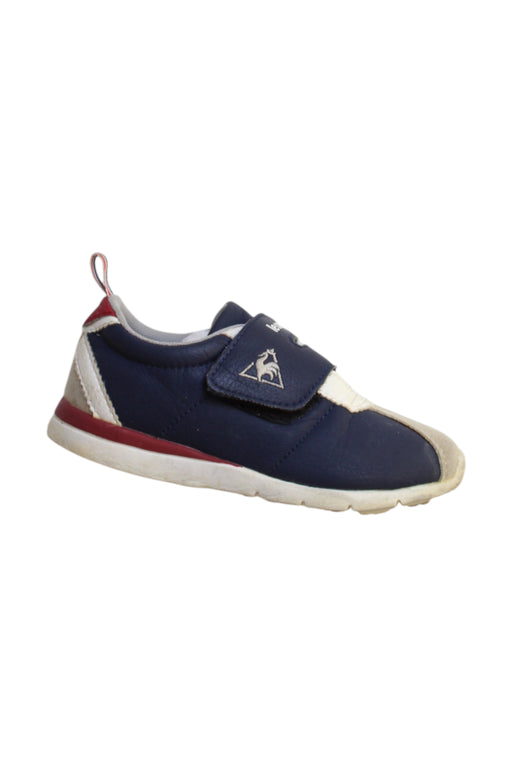 A Navy Sneakers from Le Coq Sportif in size 4T for boy. (Front View)