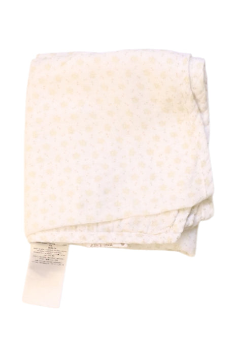 A Ivory Blankets from Bonpoint in size O/S for neutral. (Front View)