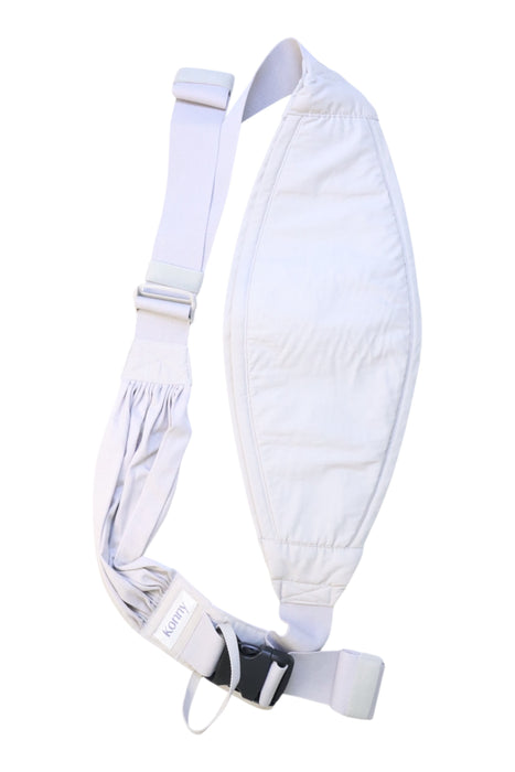 A White Baby Carriers from Konny in size O/S for maternity. (Front View)
