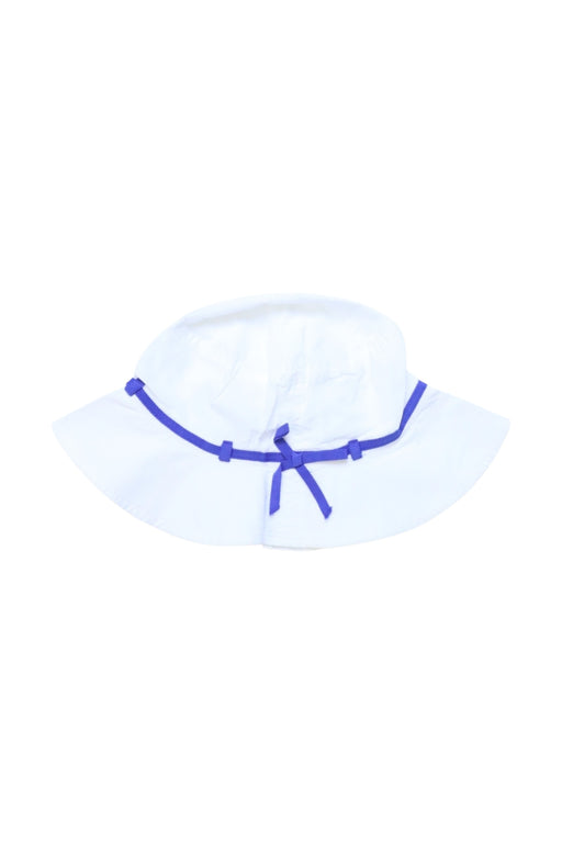A White Sun Hats from Jacadi in size 4T for girl. (Front View)