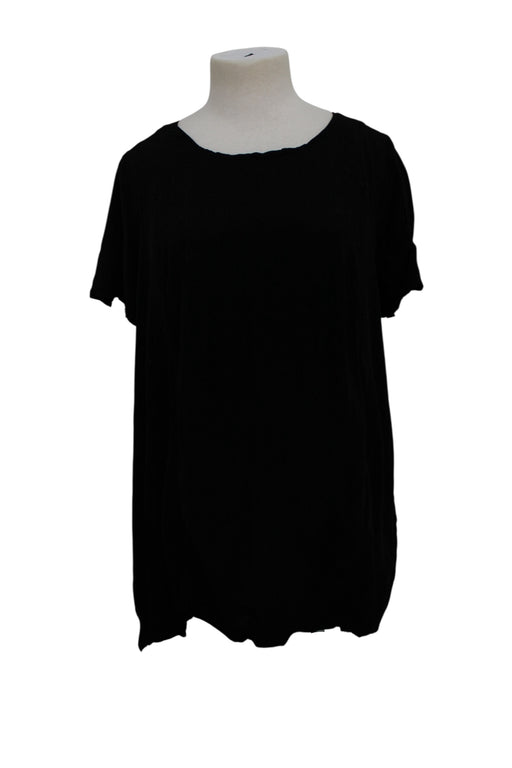A Black Short Sleeve Tops from Ripe in size Maternity-M for maternity. (Front View)