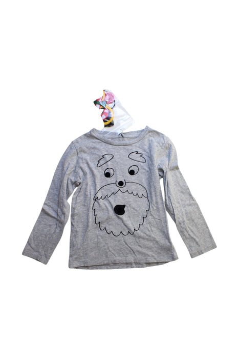 A Grey Long Sleeve T Shirts from Stella McCartney in size 6T for boy. (Front View)