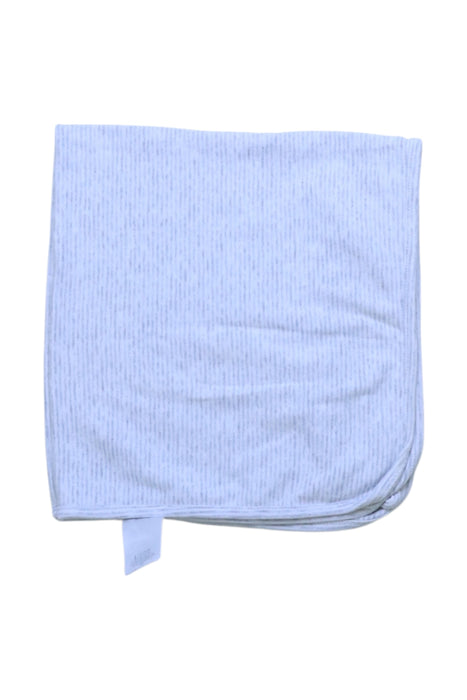 A White Blankets from Petit Bateau in size O/S for neutral. (Back View)