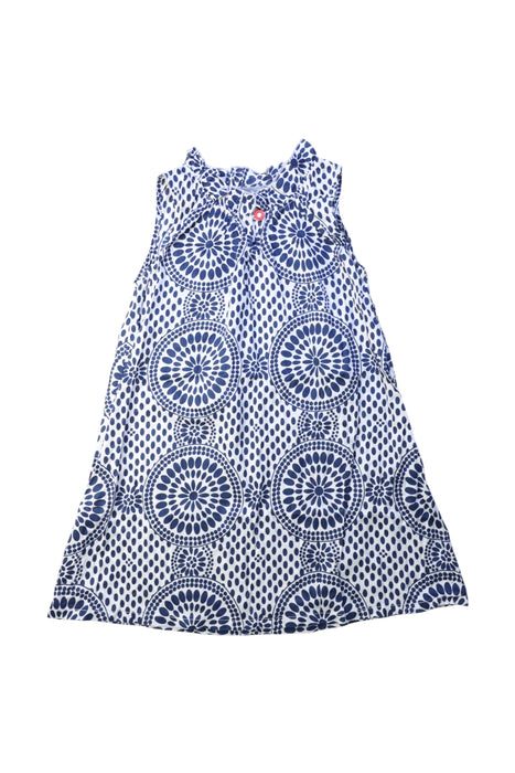 A Blue Sleeveless Dresses from Comme Maman Collection in size 4T for girl. (Back View)