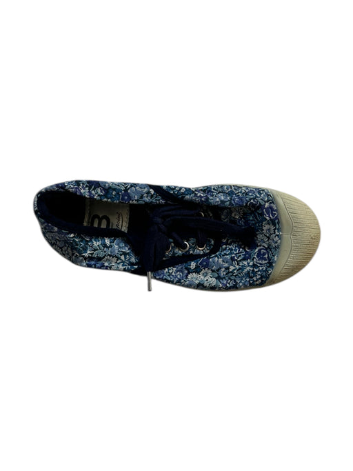 A Blue Sneakers from Bonpoint in size 5T for girl. (Front View)