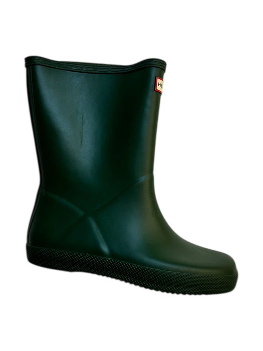 A Green Rain Boots from Hunter in size 6T for neutral. (Front View)