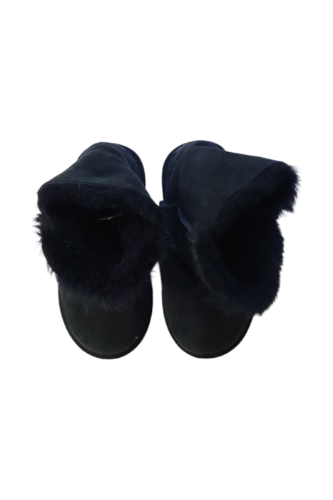 A Black Winter Boots from UGG in size 5T for girl. (Back View)