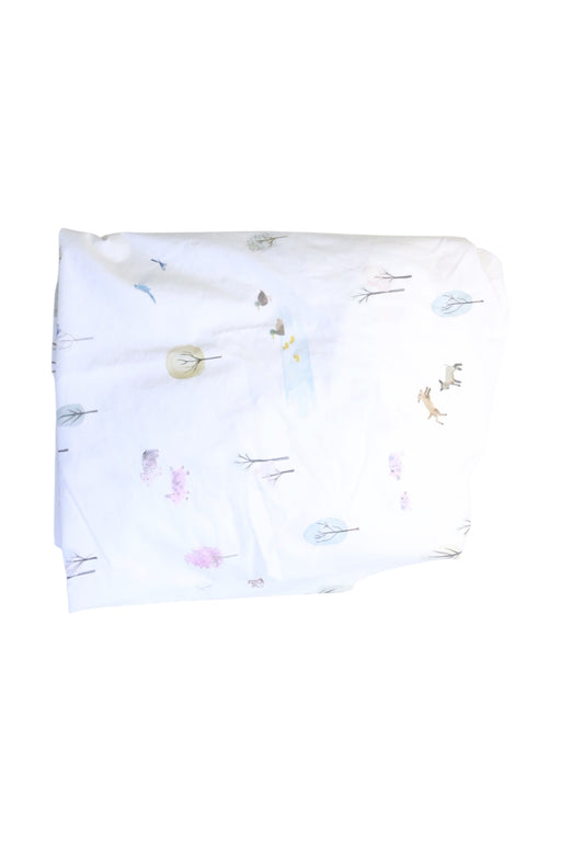 A White Bed Sheets from Pottery Barn in size O/S for neutral. (Front View)