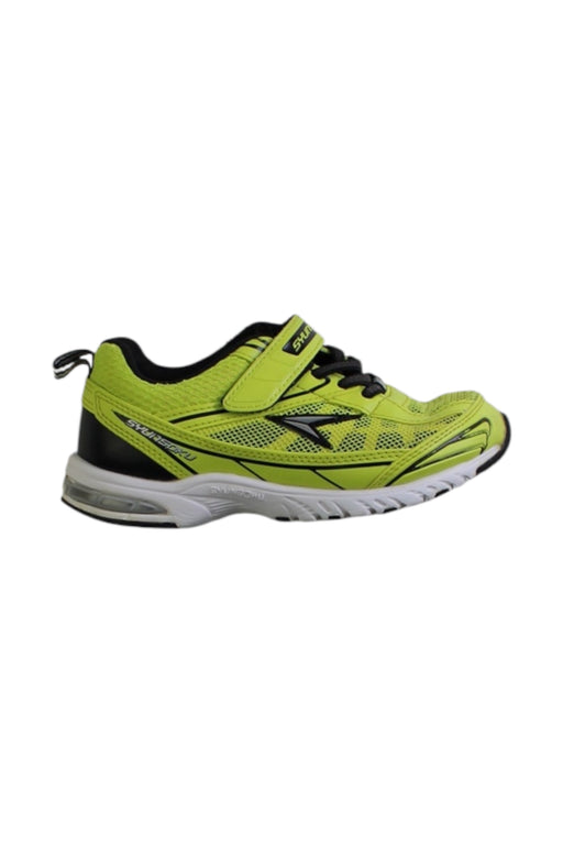 A Yellow Sneakers from Syunsoku in size 7Y for neutral. (Front View)