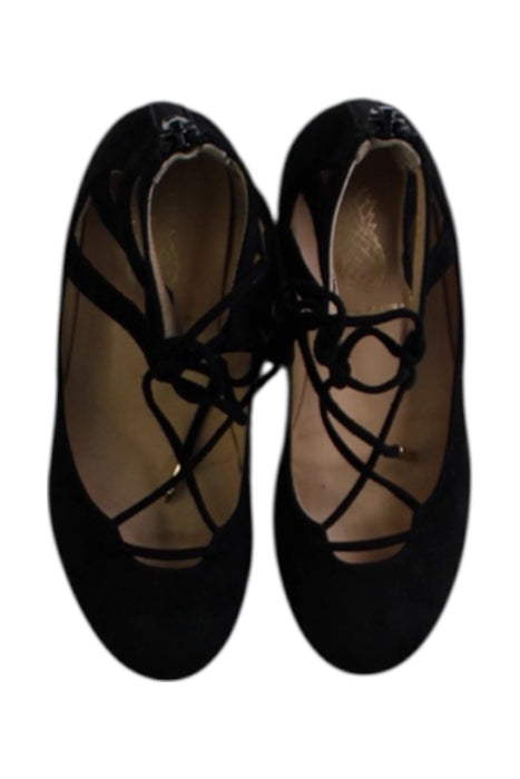 A Black Flats from Aquazzura in size 5T for girl. (Back View)