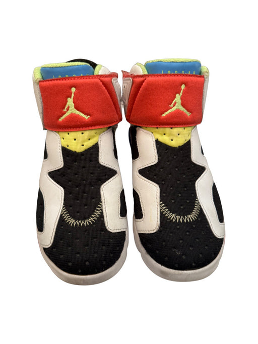 A Black Sneakers from Air Jordan in size 6T for neutral. (Front View)