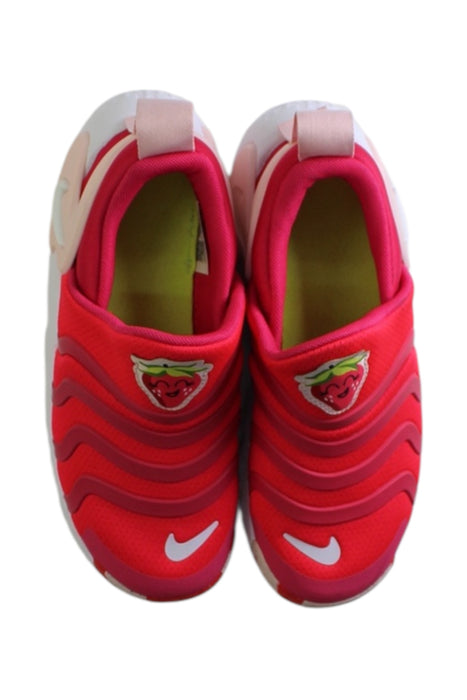 A Red Sneakers from Nike in size 10Y for girl. (Back View)