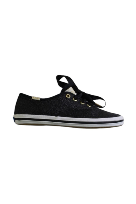 A Black Sneakers from Keds in size 4T for girl. (Front View)