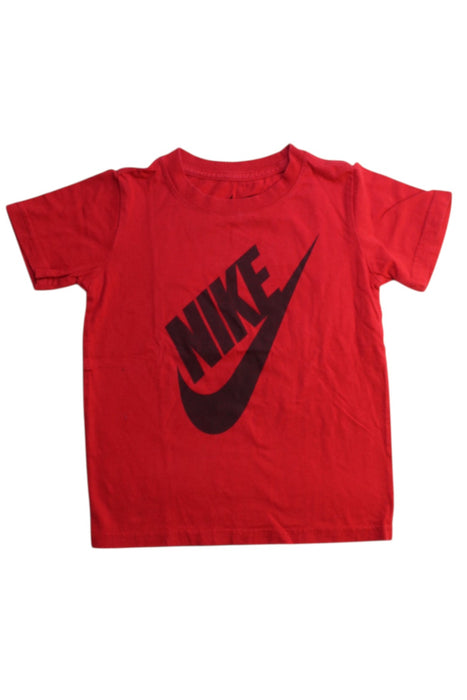A Red Short Sleeve T Shirts from Nike in size 7Y for boy. (Front View)